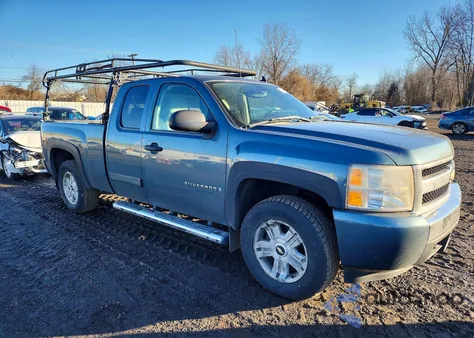 2008 Chevrolet Silverado K1500 из США, поврежденный, VIN 1GCEK19J28E184888